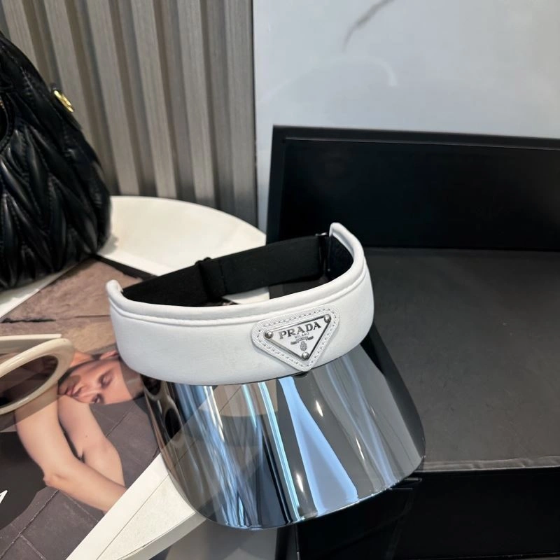 Prada Caps EyeCatching 257044