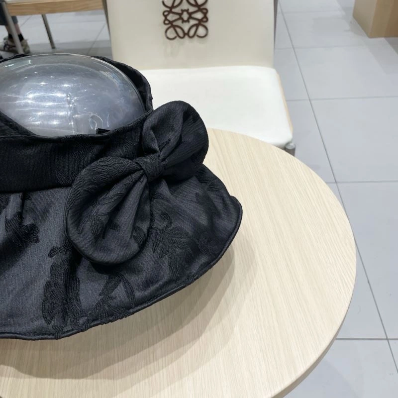OnTrend Prada Caps 261617