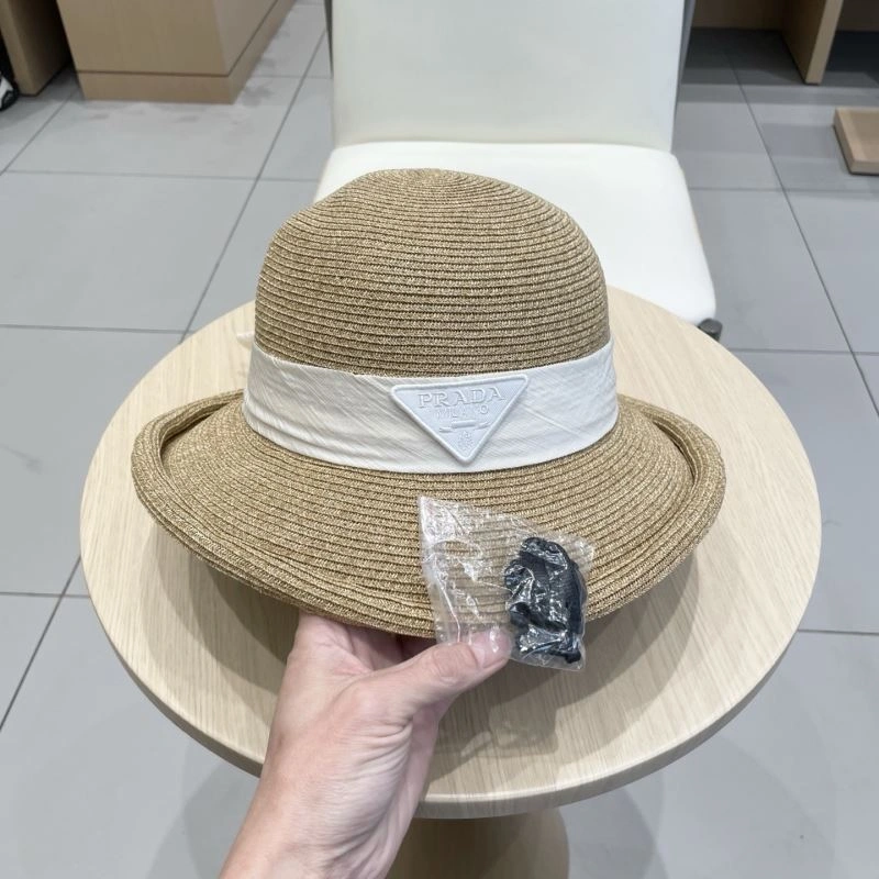 Minimalist Prada Caps 261585