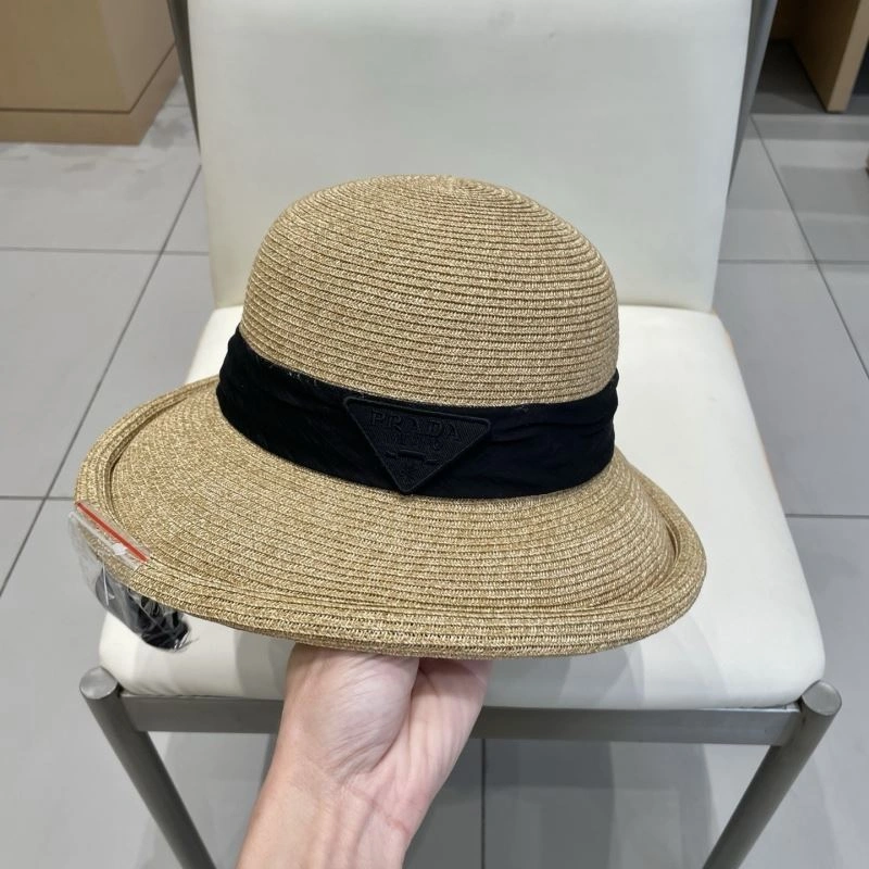 Minimalist Prada Caps 261577