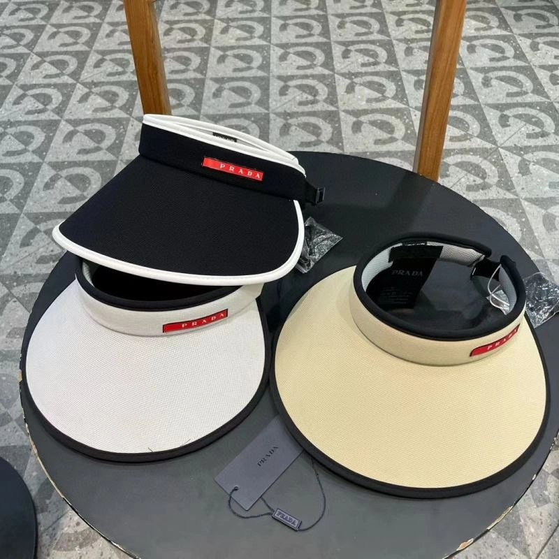 Snug Prada Caps 261587