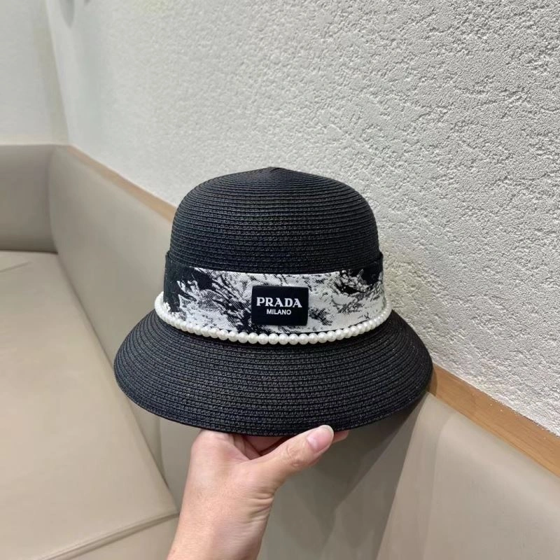 Popular Prada Caps 261584