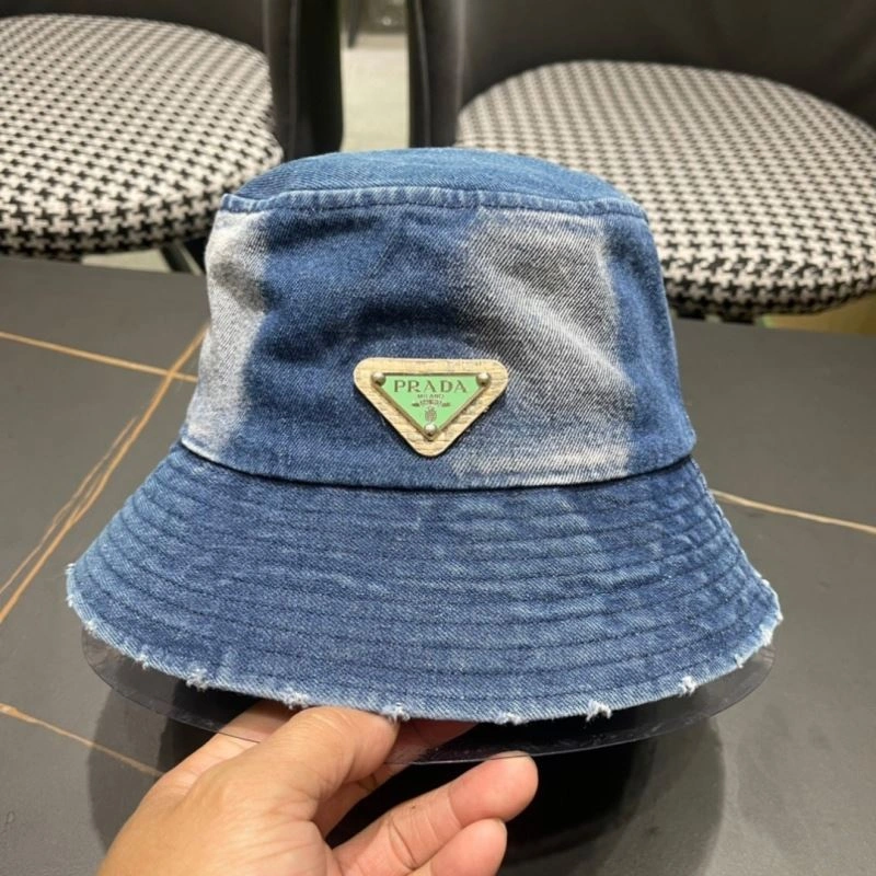 Neat Prada Caps 261596