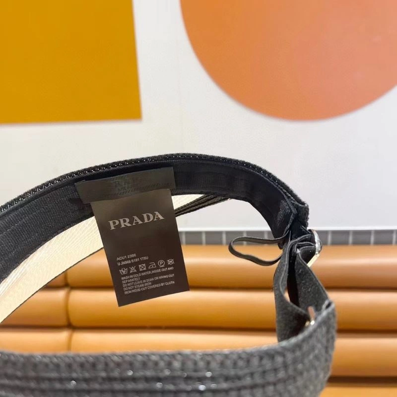 Unique Prada Caps 261574