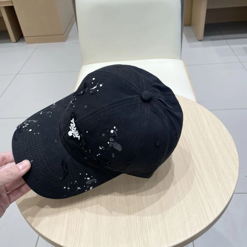 Prada Caps SmoothTexture 261569
