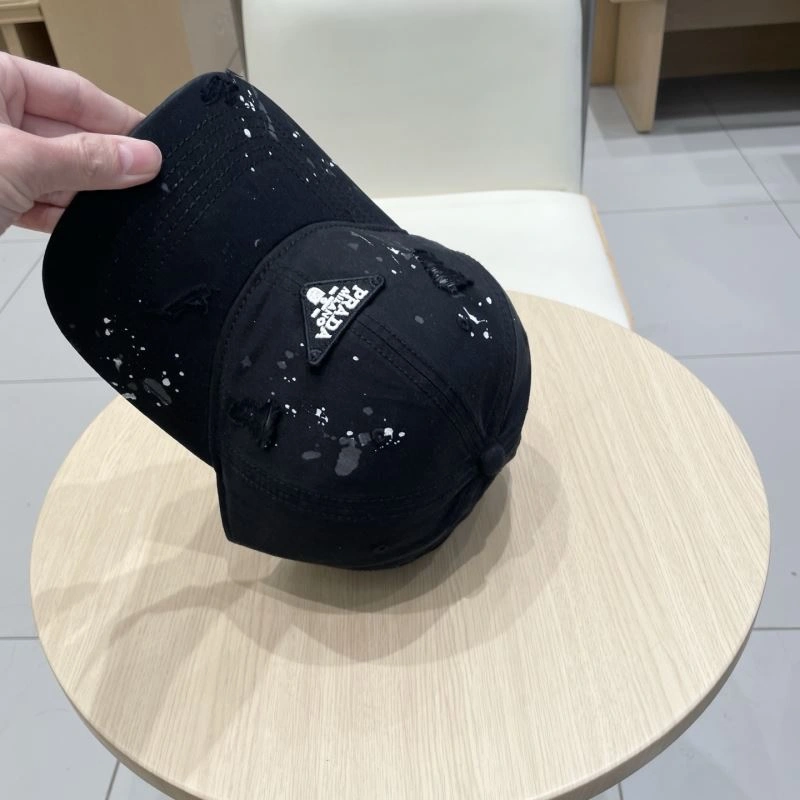Prada Caps SmoothTexture 261569