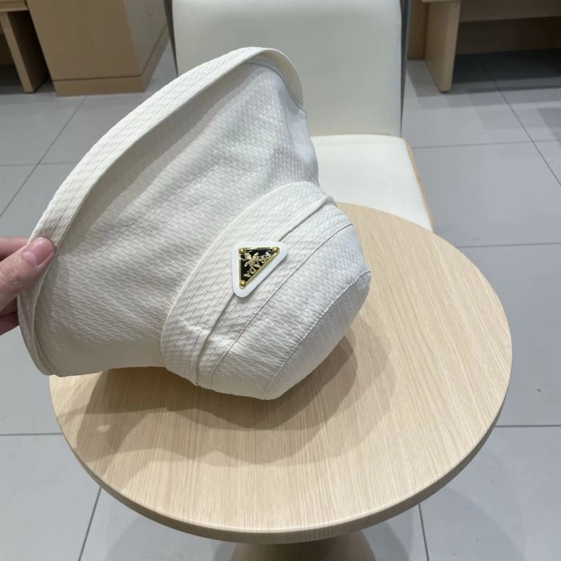 Unique Prada Caps 261565