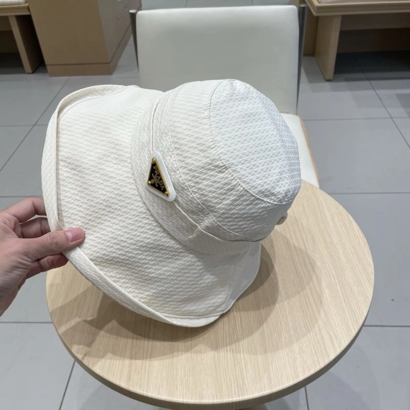 Unique Prada Caps 261565