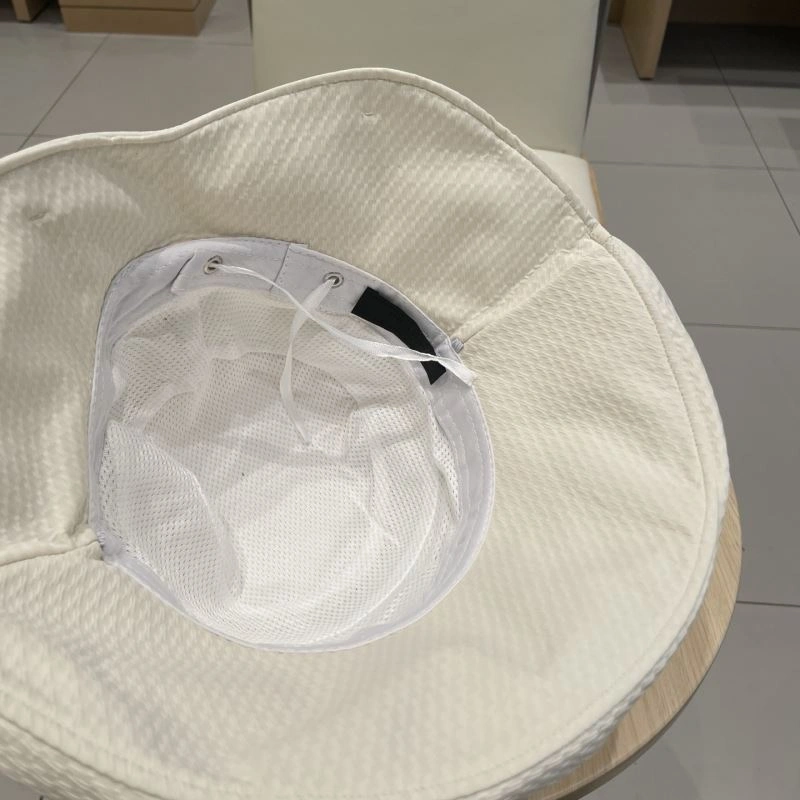 Unique Prada Caps 261565