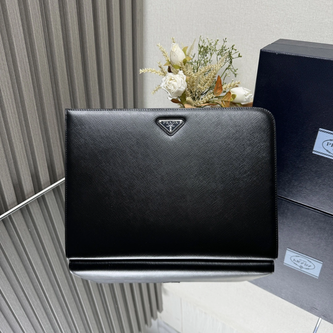 Prada Clutch Bags UrbanChic 71687