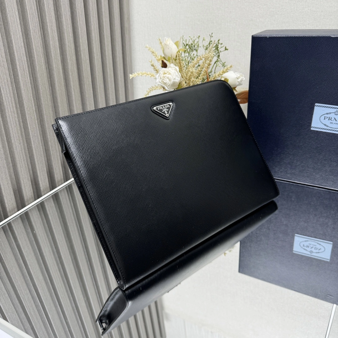Prada Clutch Bags UrbanChic 71687
