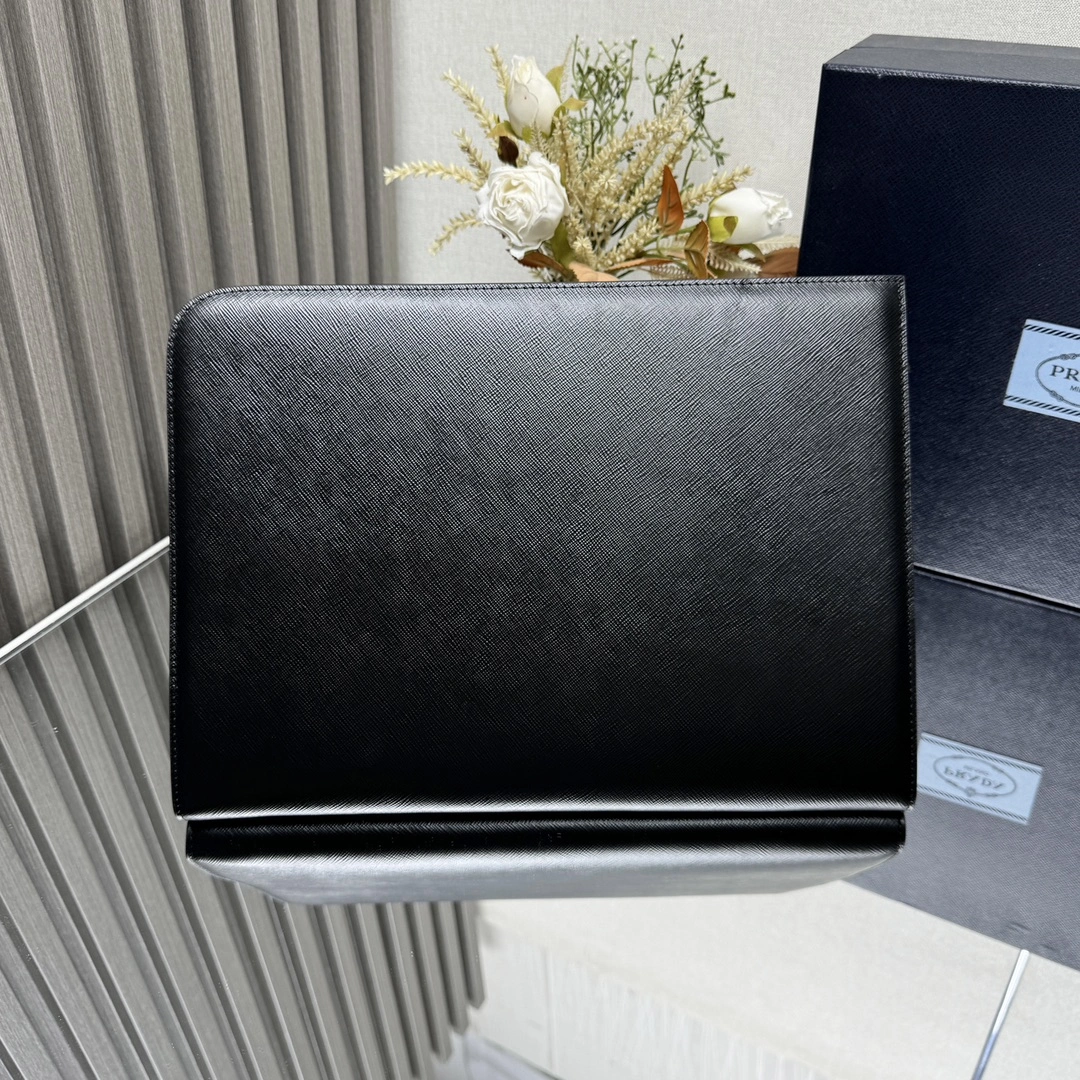 Prada Clutch Bags UrbanChic 71687