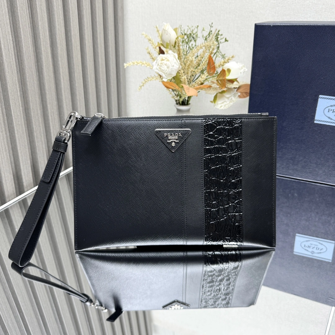 Youthful Prada Clutch Bags 71681