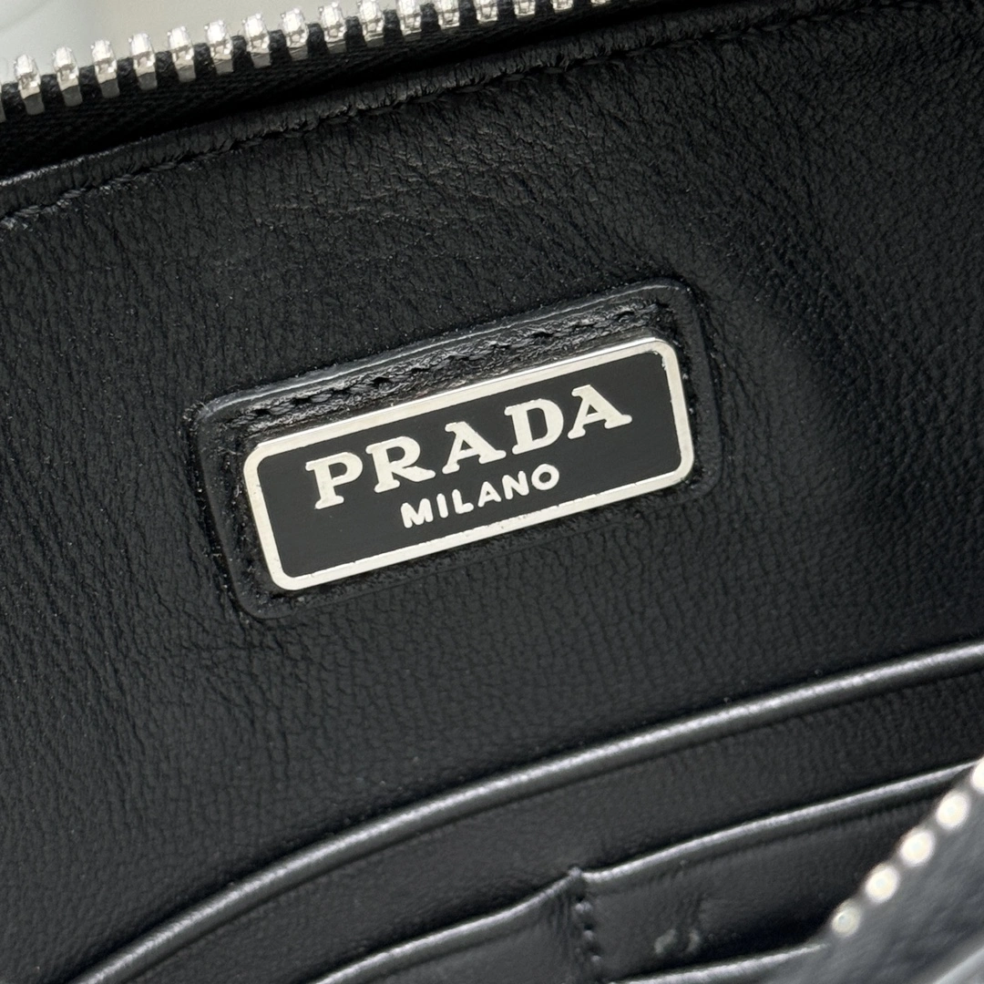 Youthful Prada Clutch Bags 71681