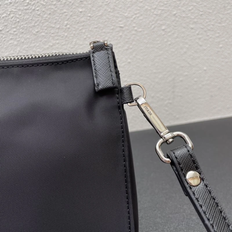Prada Clutch Bags Trendy 83090
