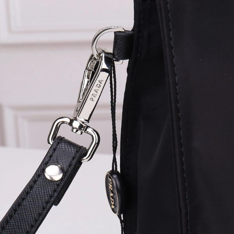 Comfortable Prada Cosmetic Bags 87248
