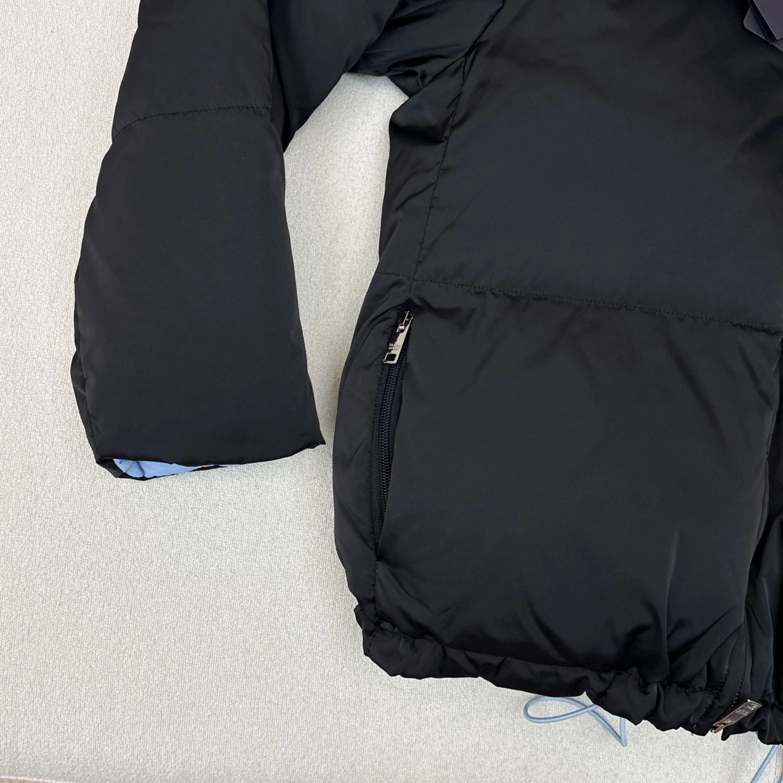 EasyMatch Prada Down Jackets 172777