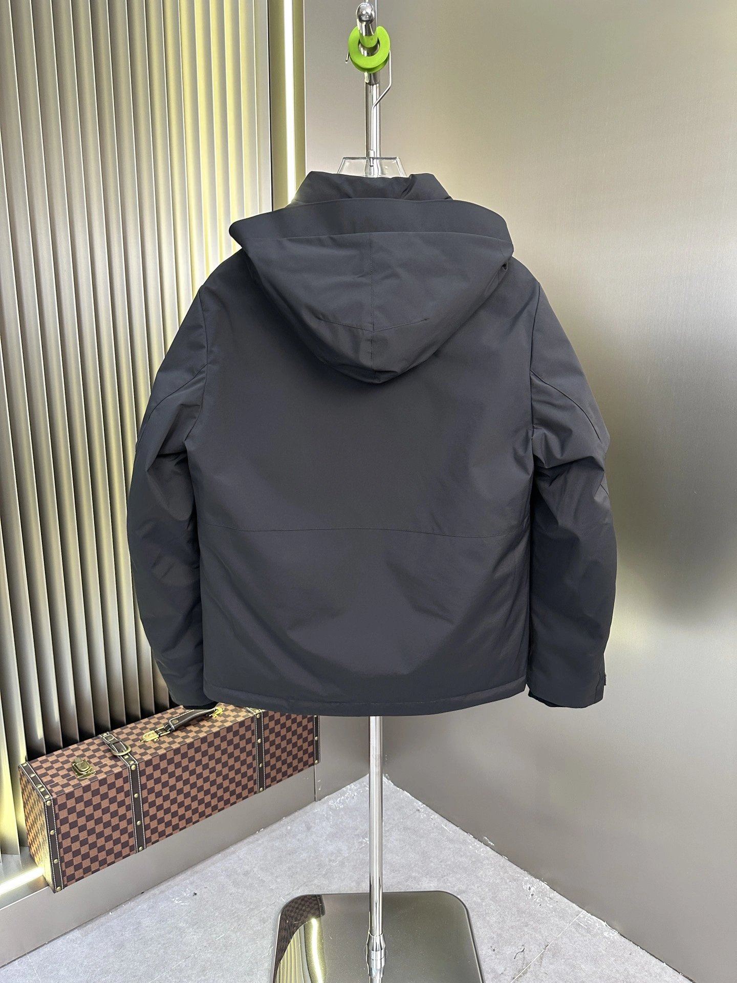 Minimalist Prada Down Jackets 172778