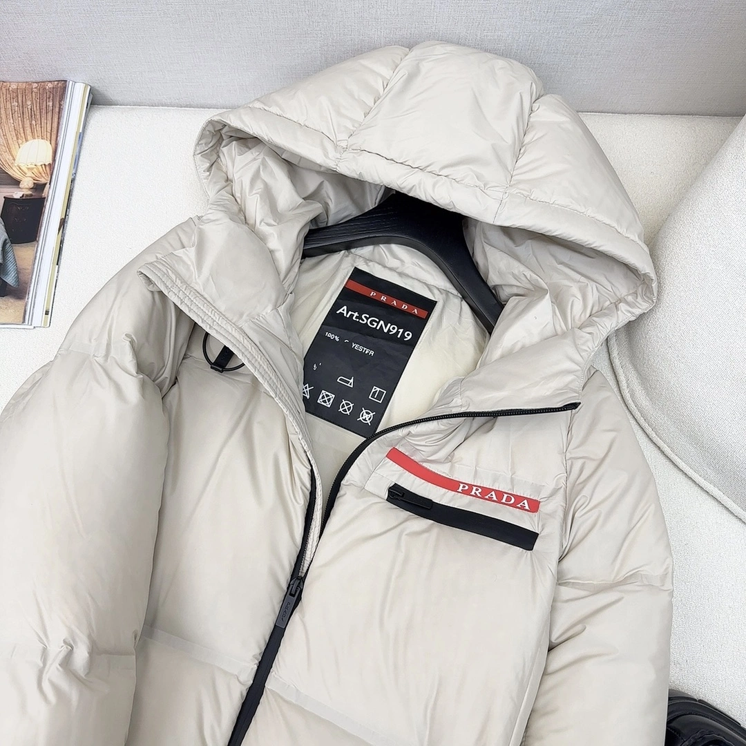 Sustainable Prada Down Jackets 172834