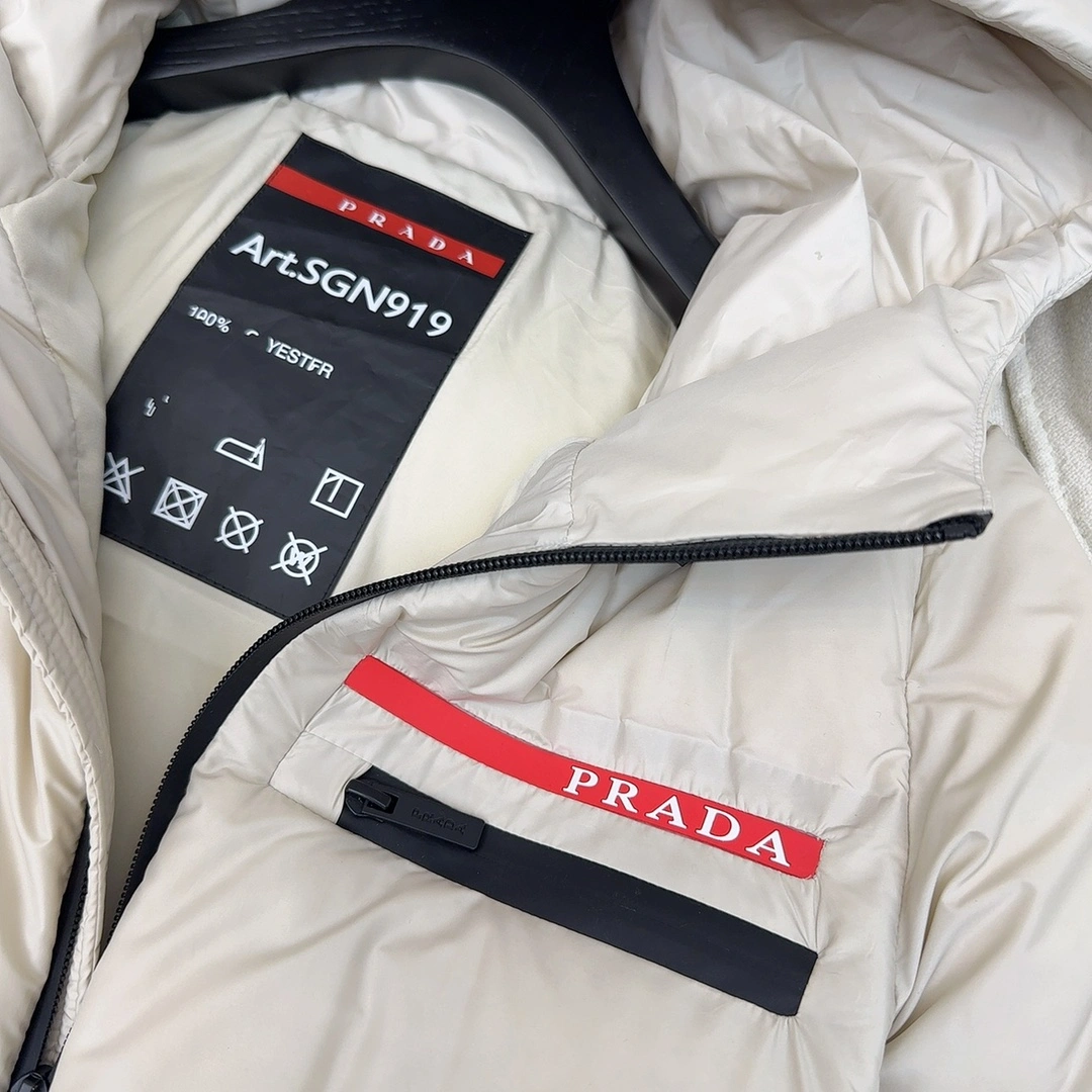 Sustainable Prada Down Jackets 172834