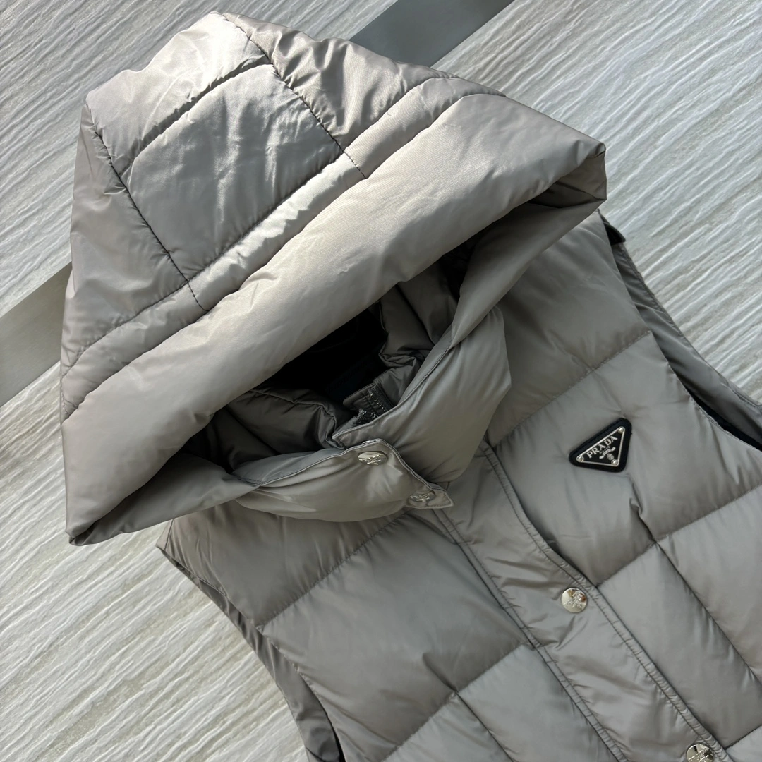 Durable Prada Down Jackets 172776
