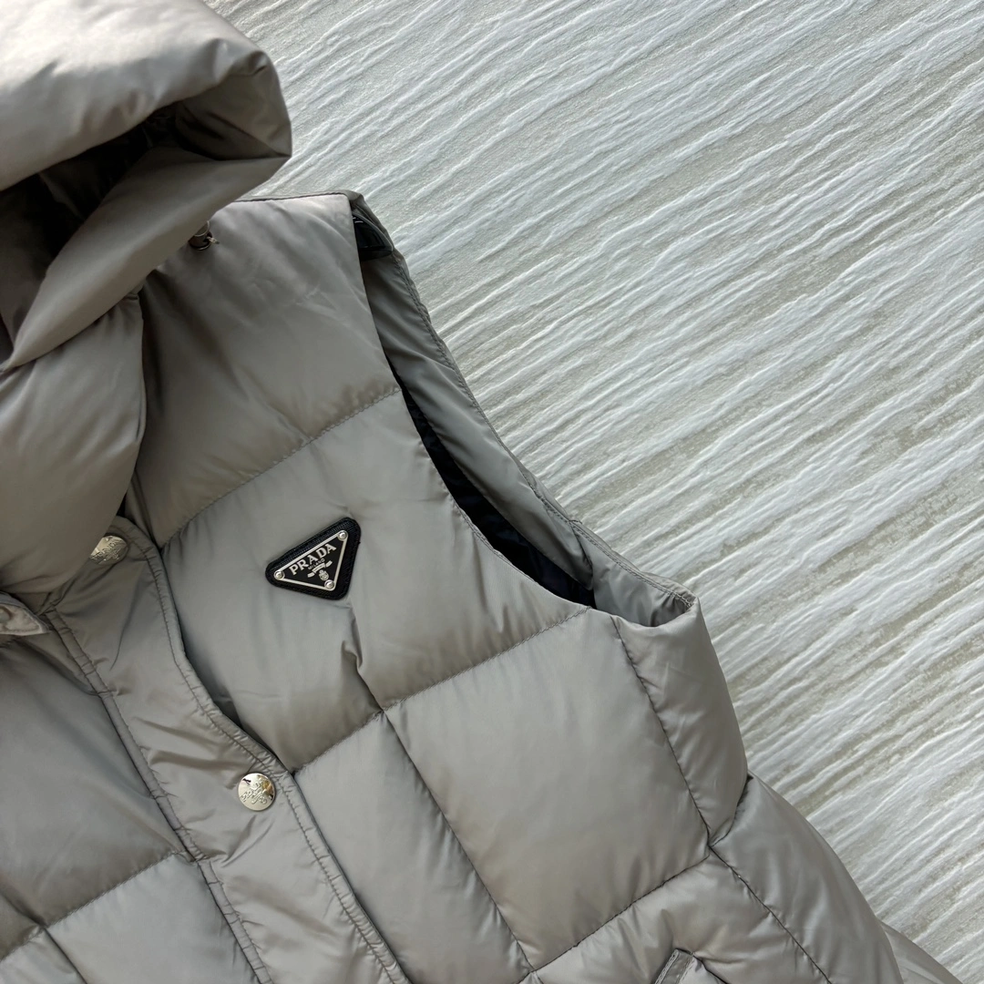 Durable Prada Down Jackets 172776