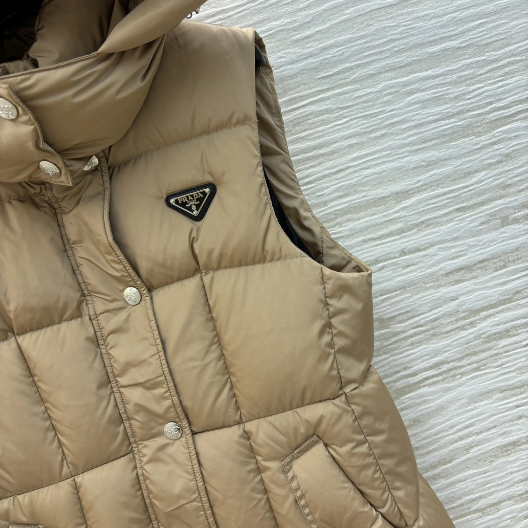Snug Prada Down Jackets 172832