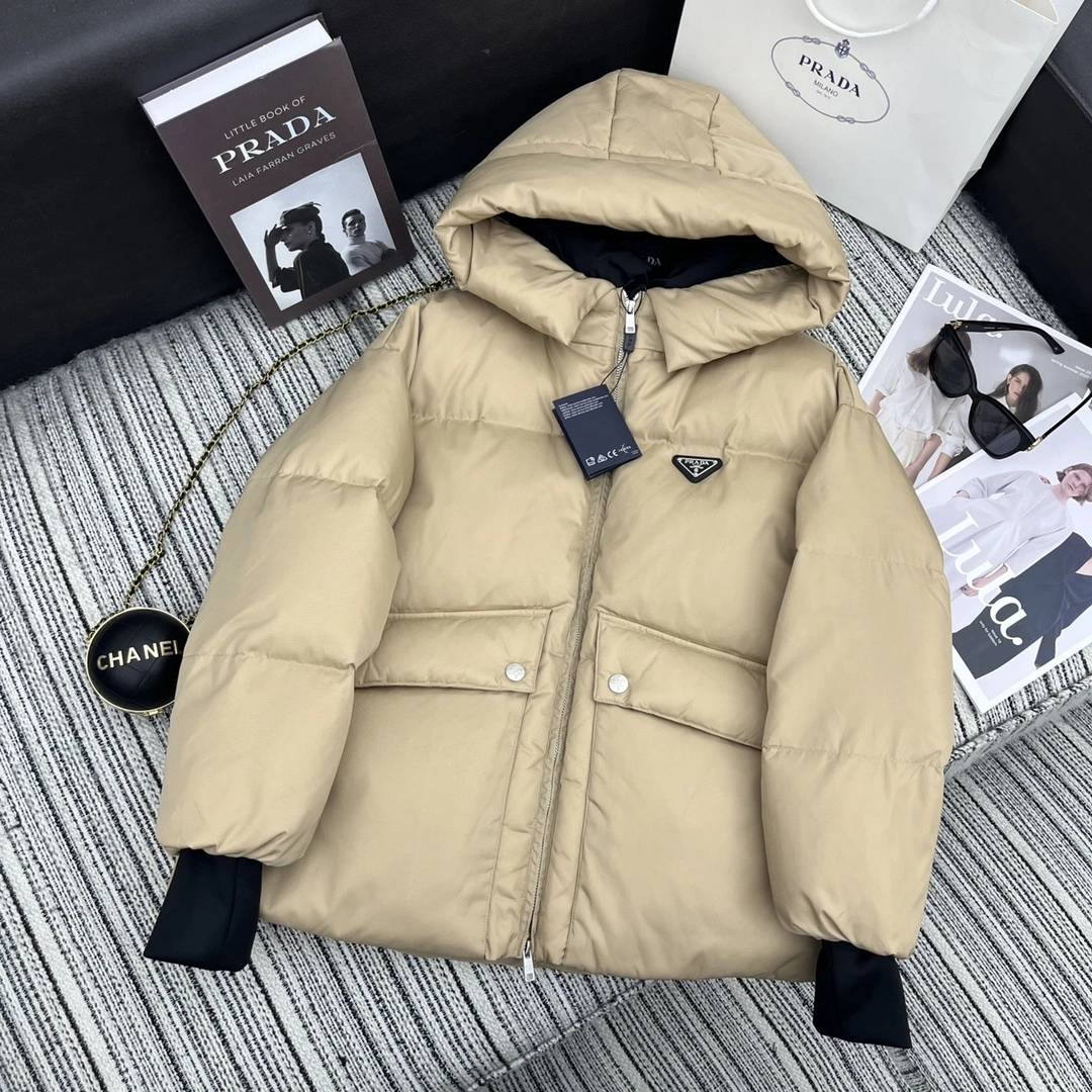 Resilient Prada Down Jackets 172773