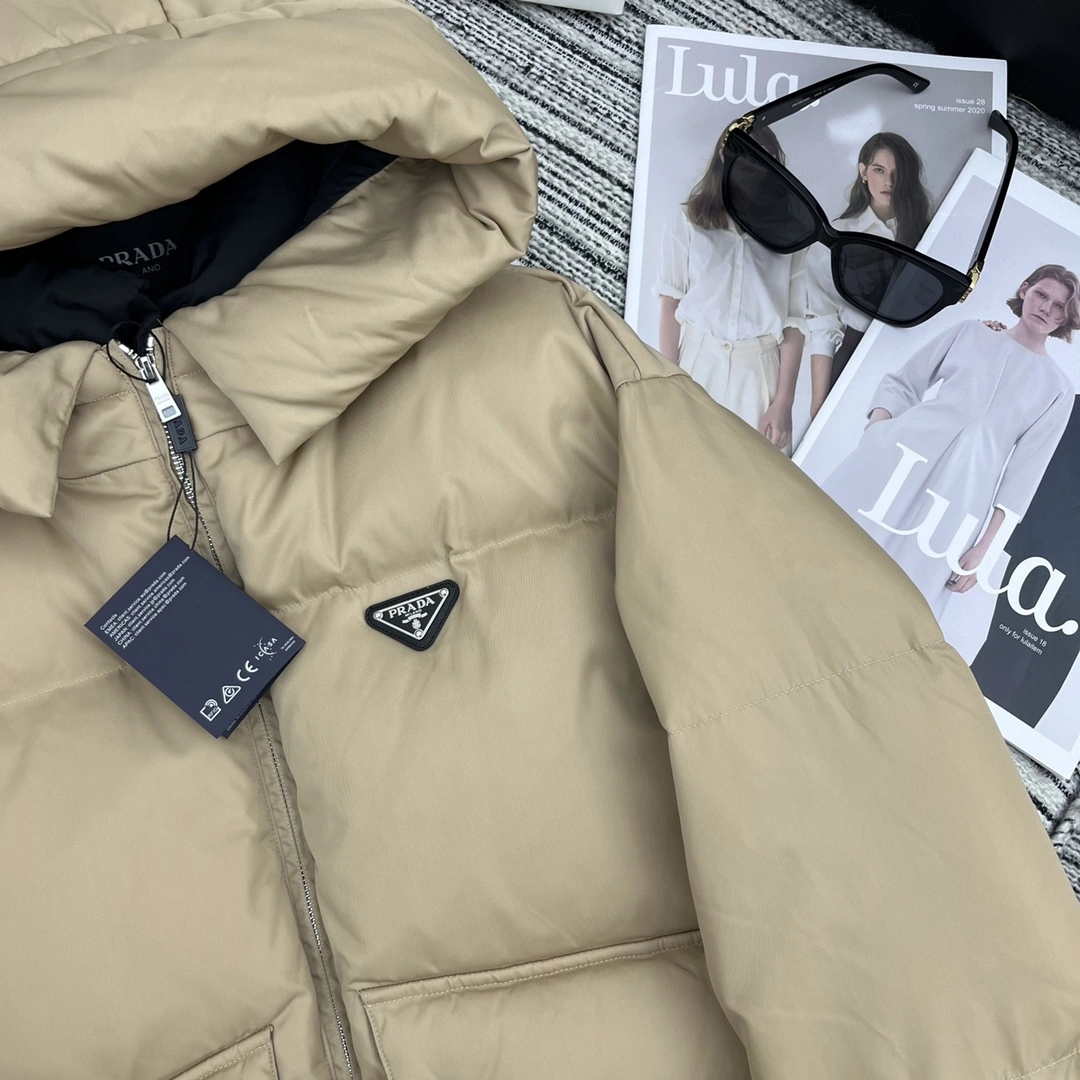 Resilient Prada Down Jackets 172773
