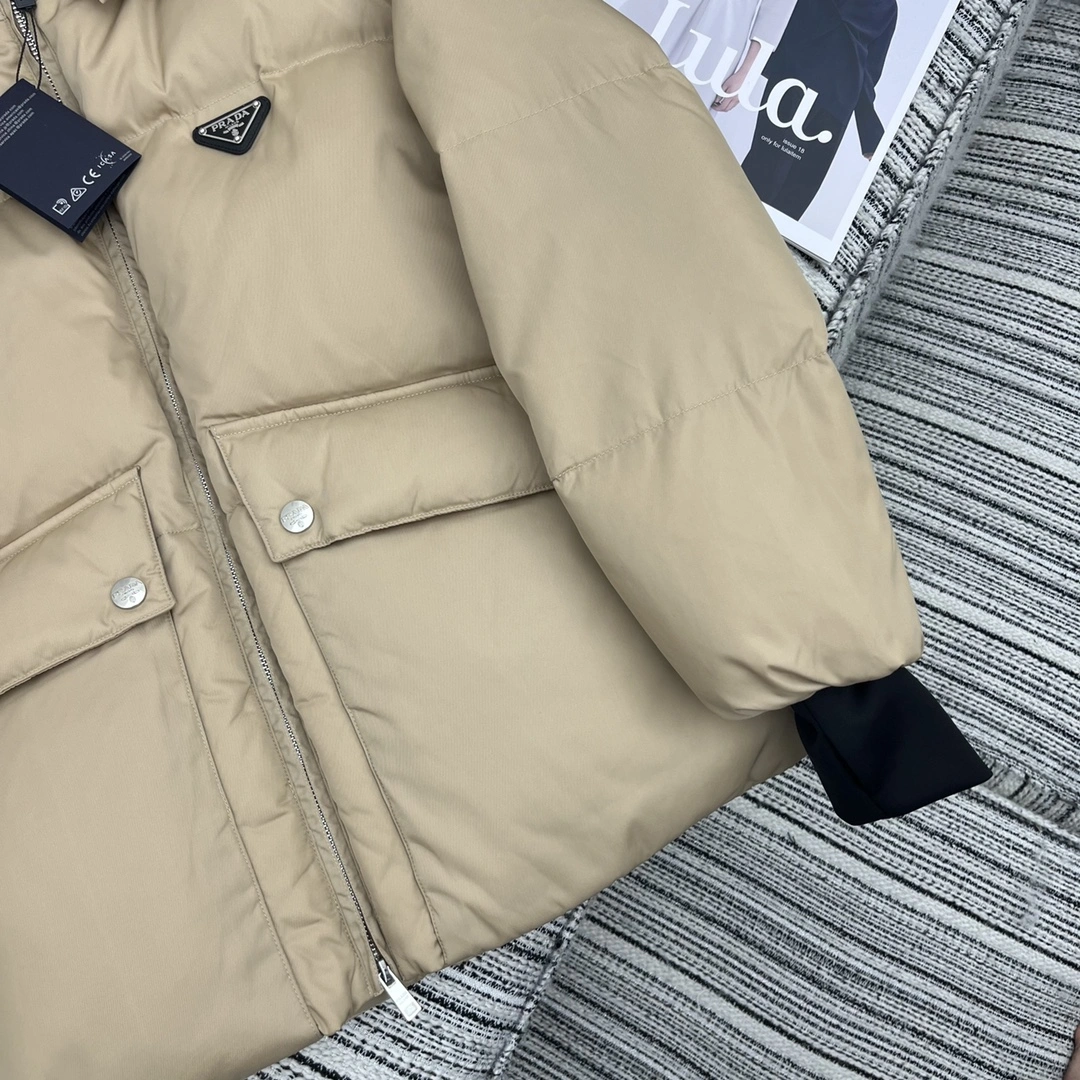 Resilient Prada Down Jackets 172773