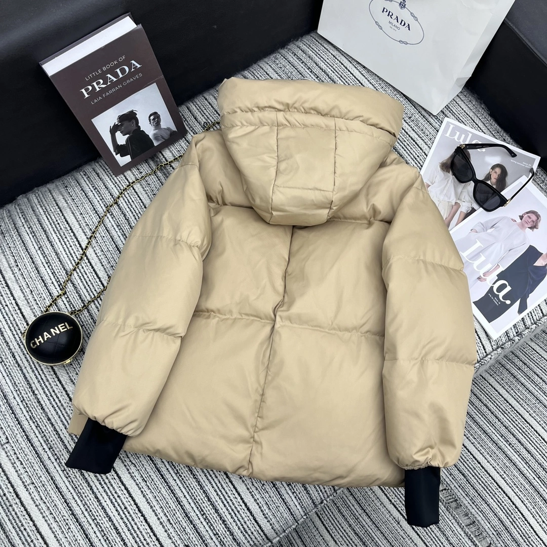 Resilient Prada Down Jackets 172773
