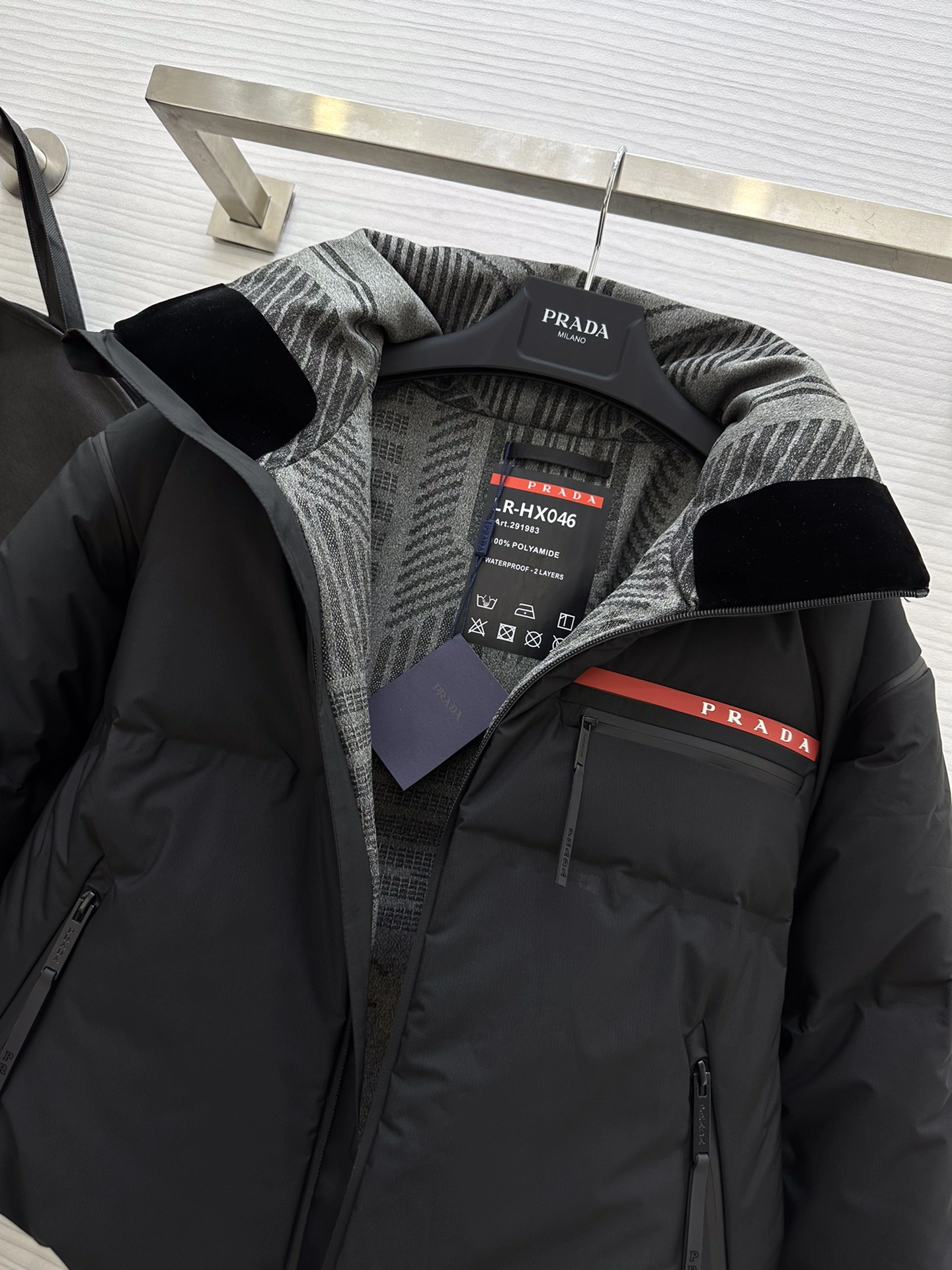 Comfortable Prada Down Jackets 172770