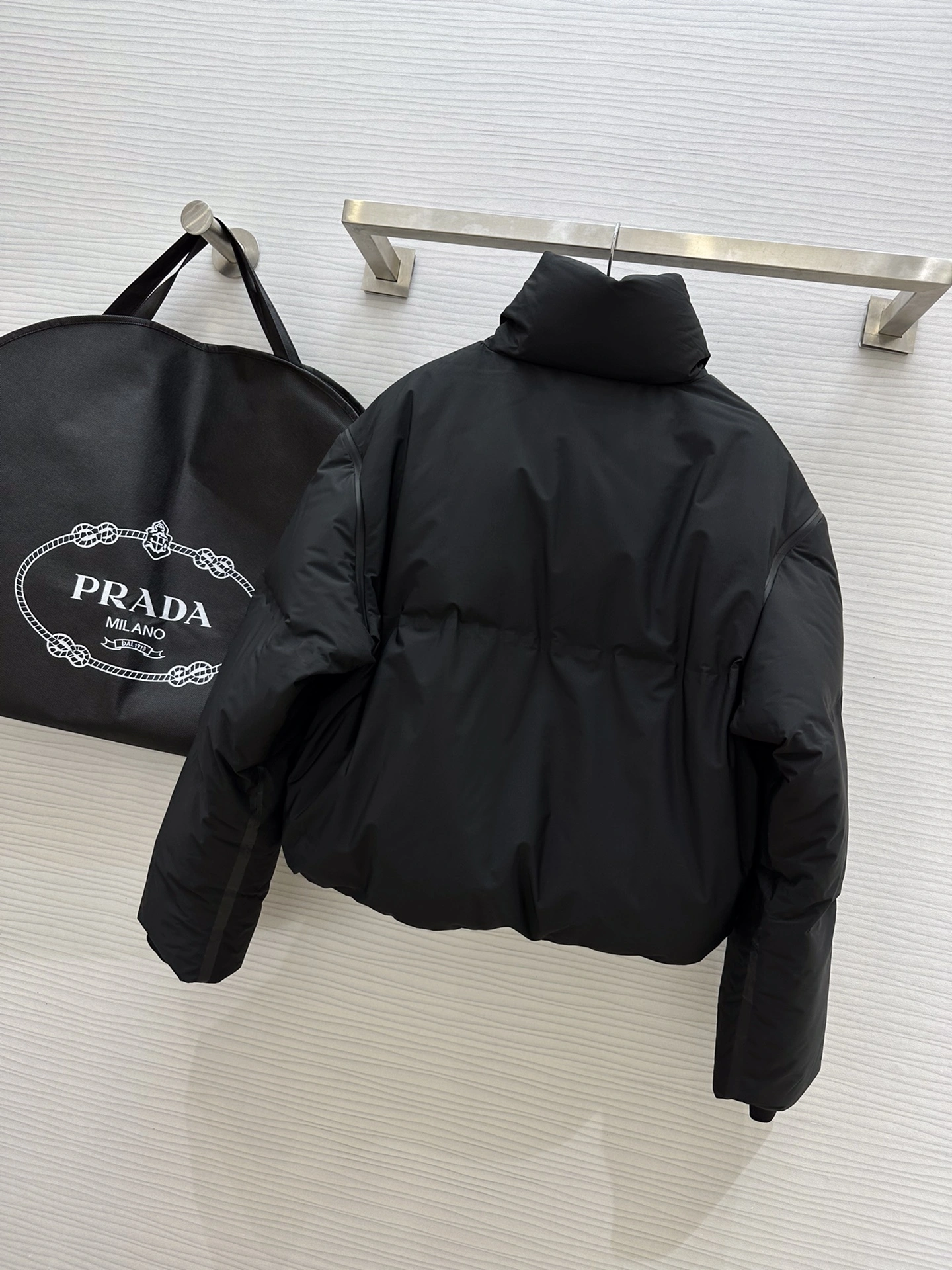 Comfortable Prada Down Jackets 172770