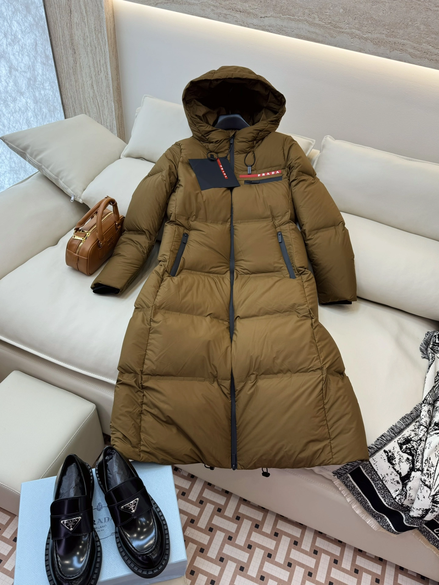 Prada Down Jackets WaterResistant 172767
