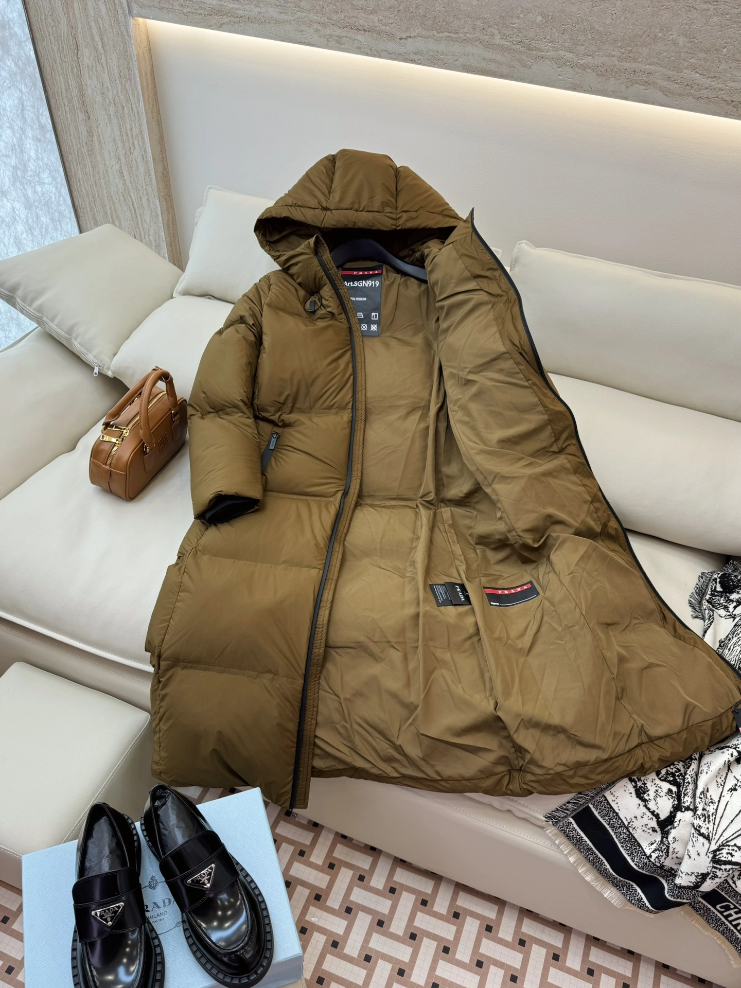 Prada Down Jackets WaterResistant 172767