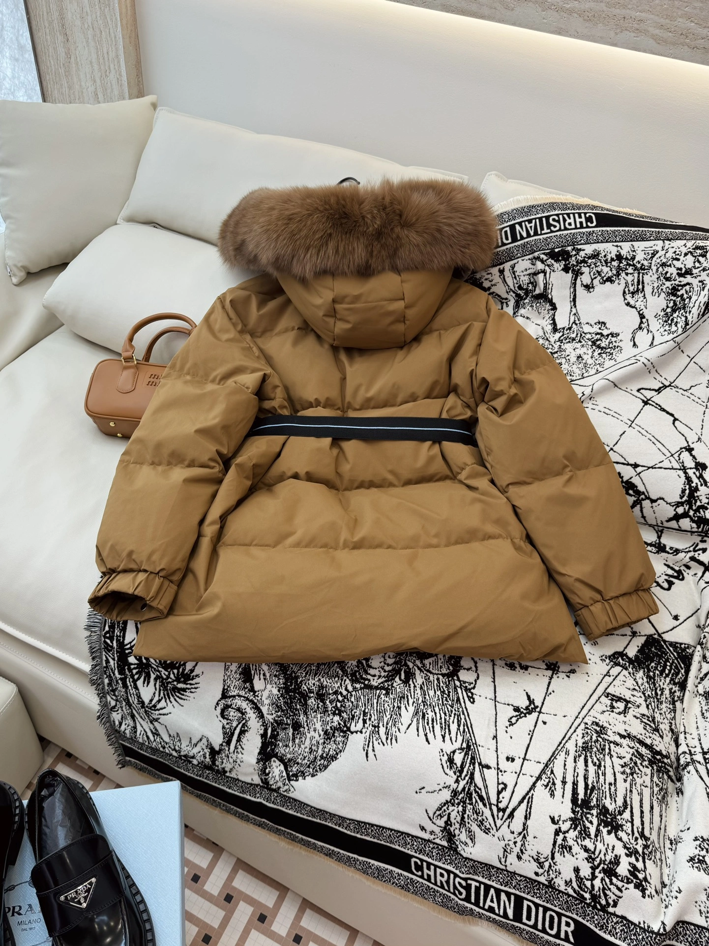 Prada Down Jackets Effortless 172764