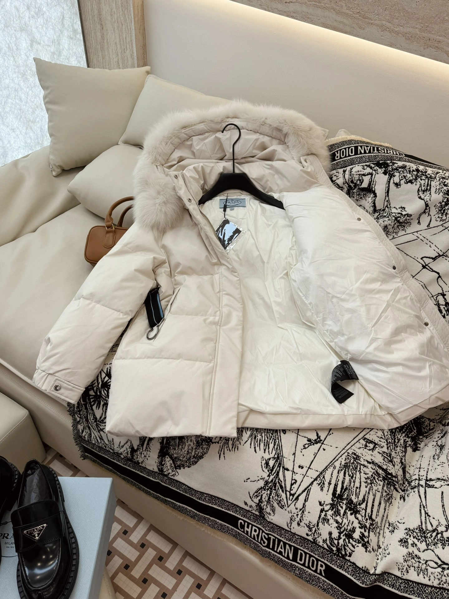 Contemporary Prada Down Jackets 172759
