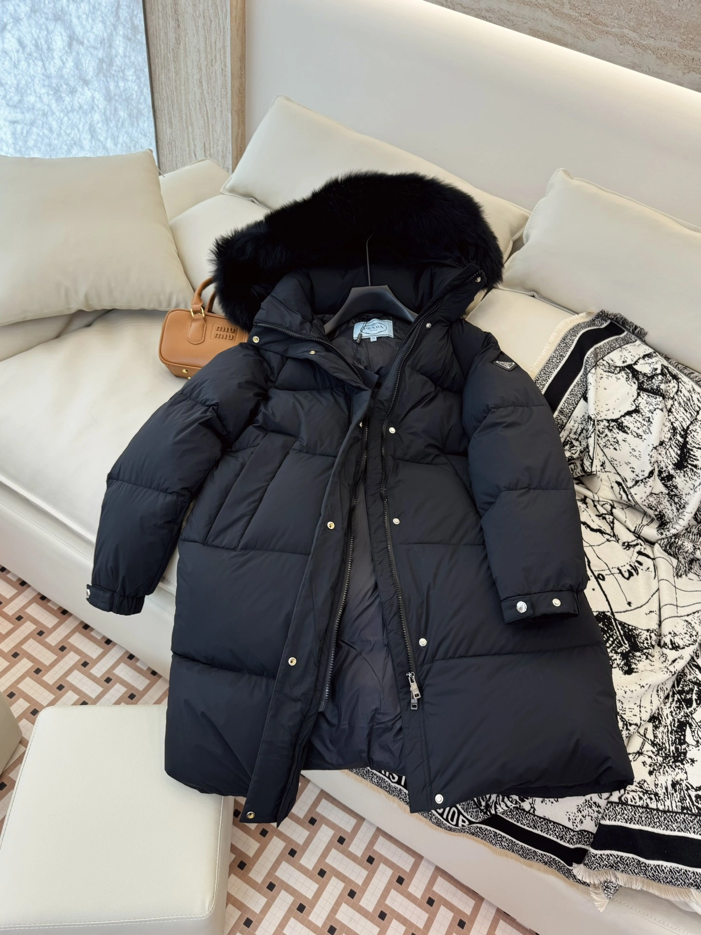 FlexibleFit Prada Down Jackets 172758