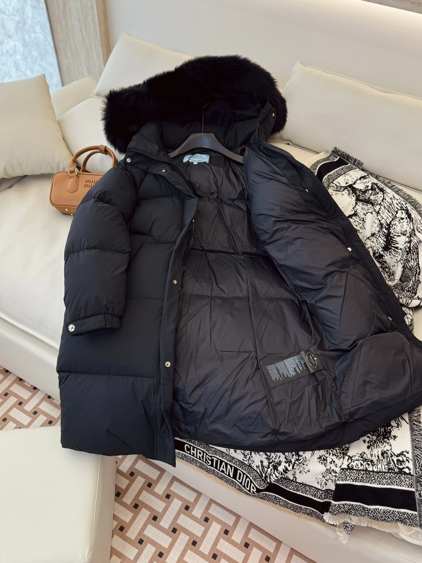 FlexibleFit Prada Down Jackets 172758