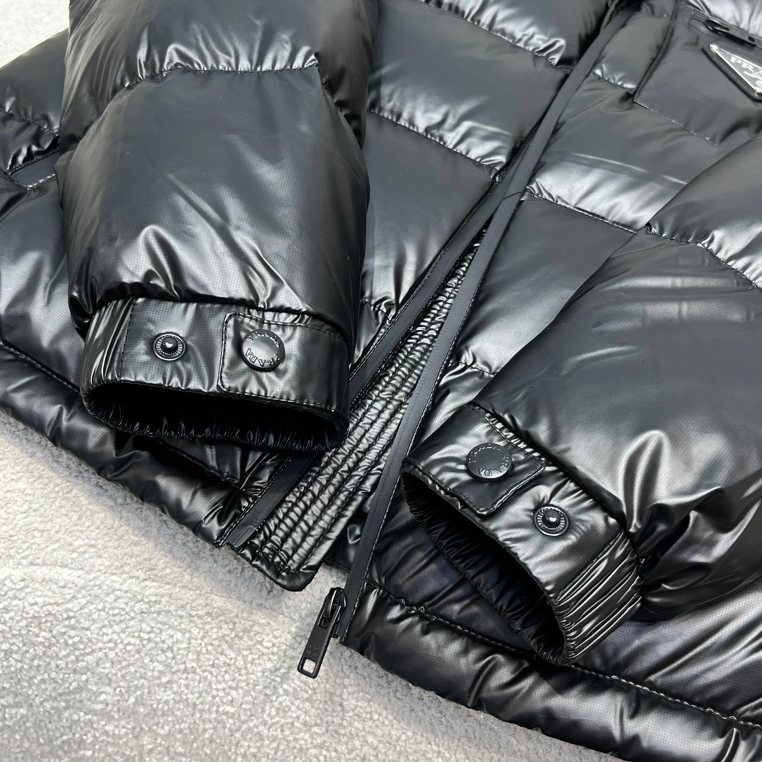 Prada Down Jackets HighQuality 172751