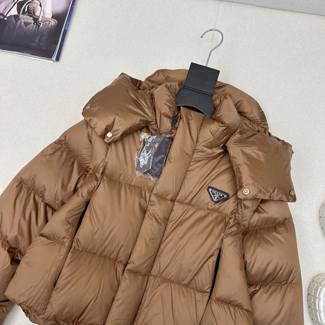 Prada Down Jackets Classic 172750