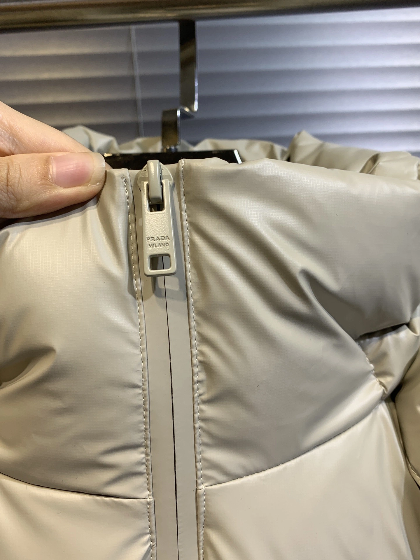 BestValue Prada Down Jackets 172742