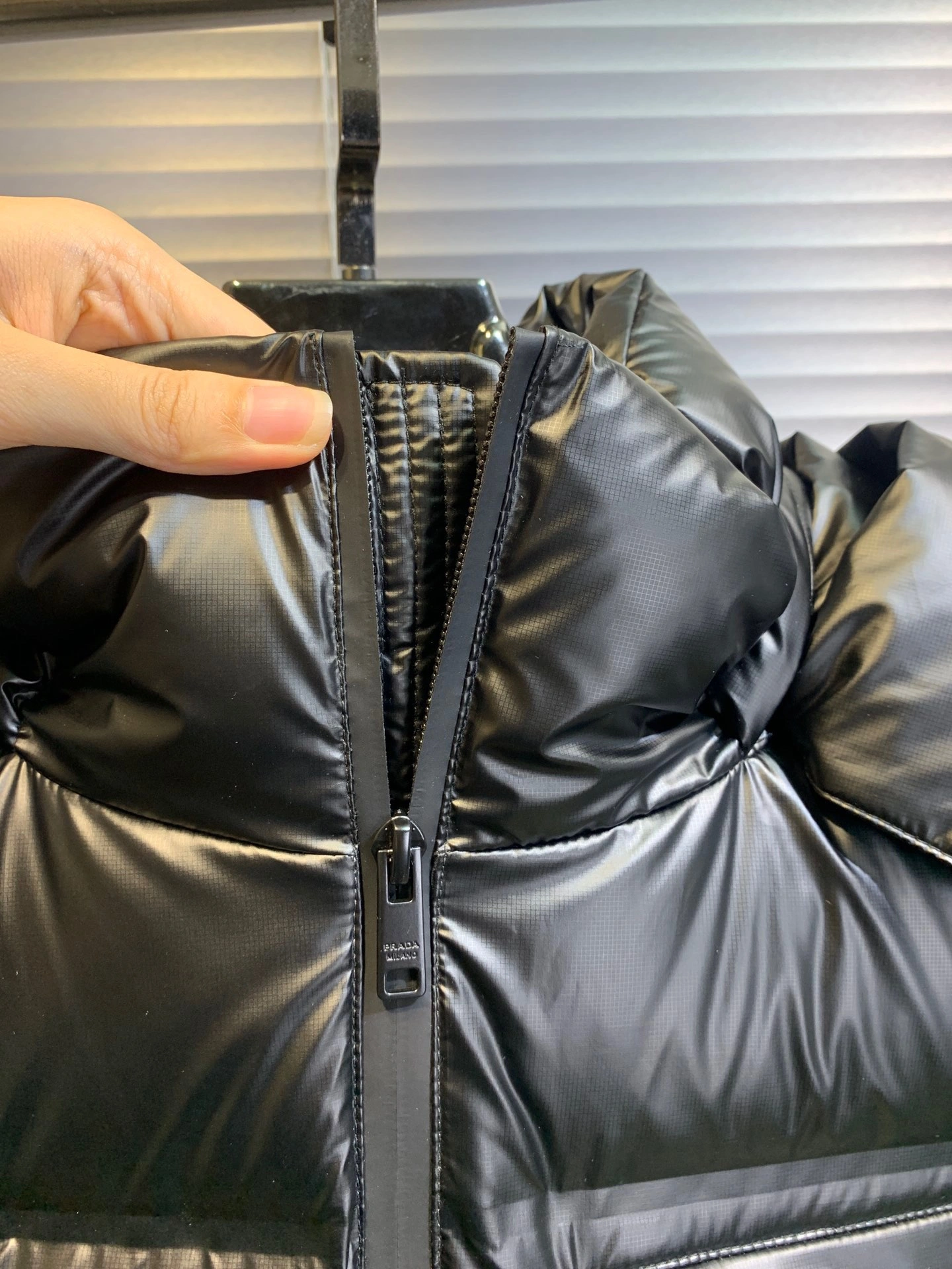 Durable Prada Down Jackets 172741