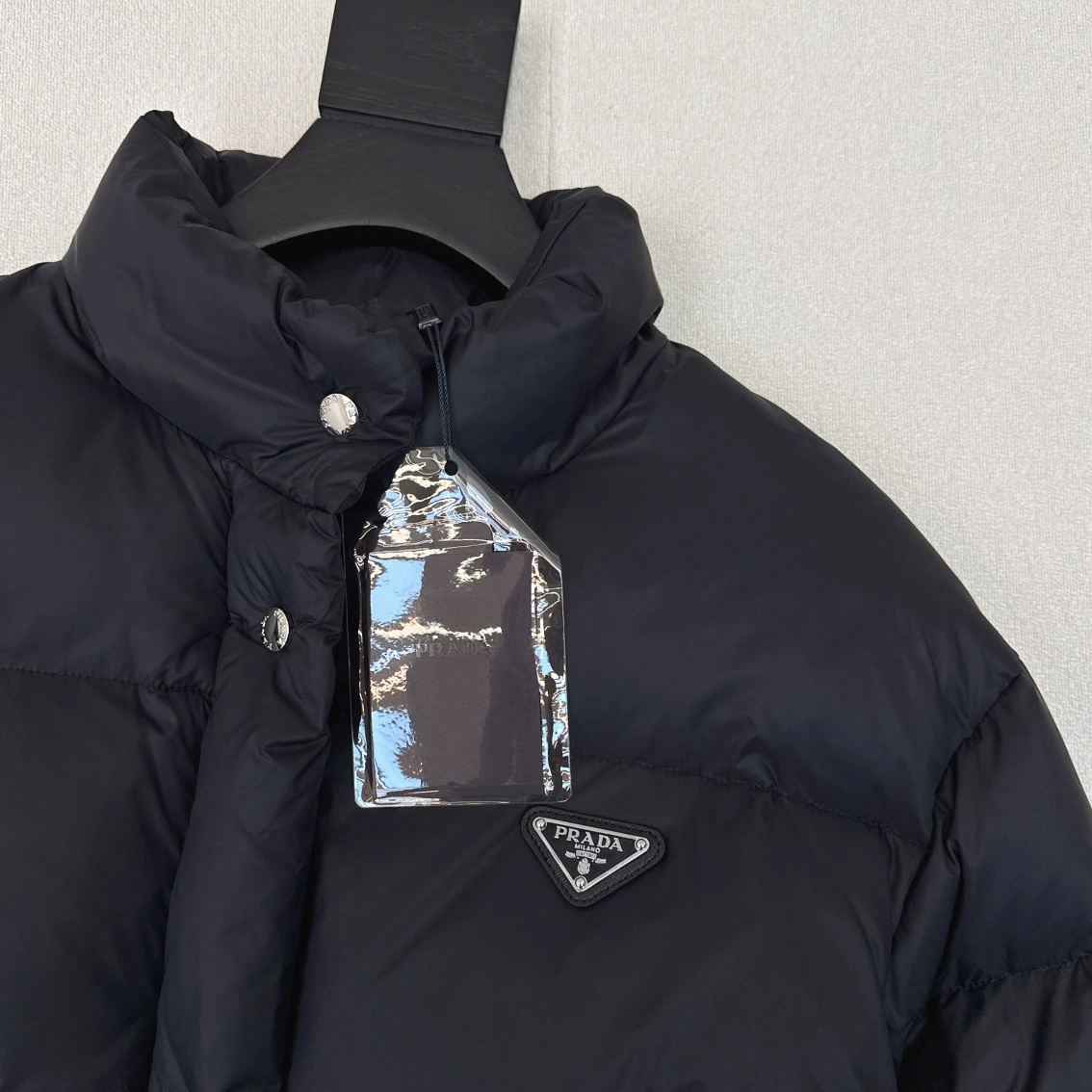 Prada Down Jackets UrbanStyle 172739