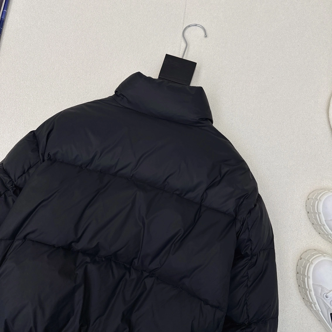 Prada Down Jackets UrbanStyle 172739