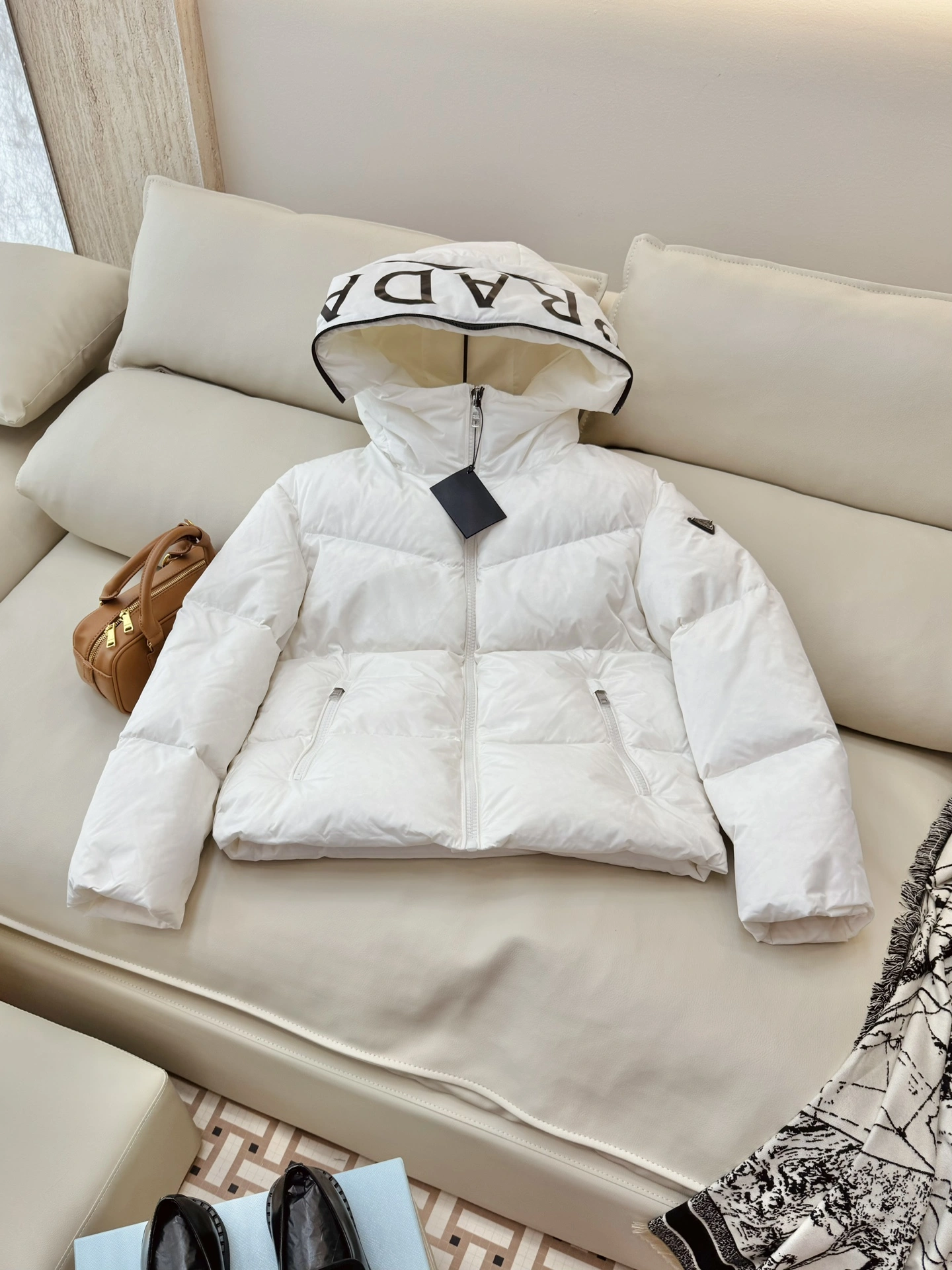 Affordable Prada Down Jackets 172715