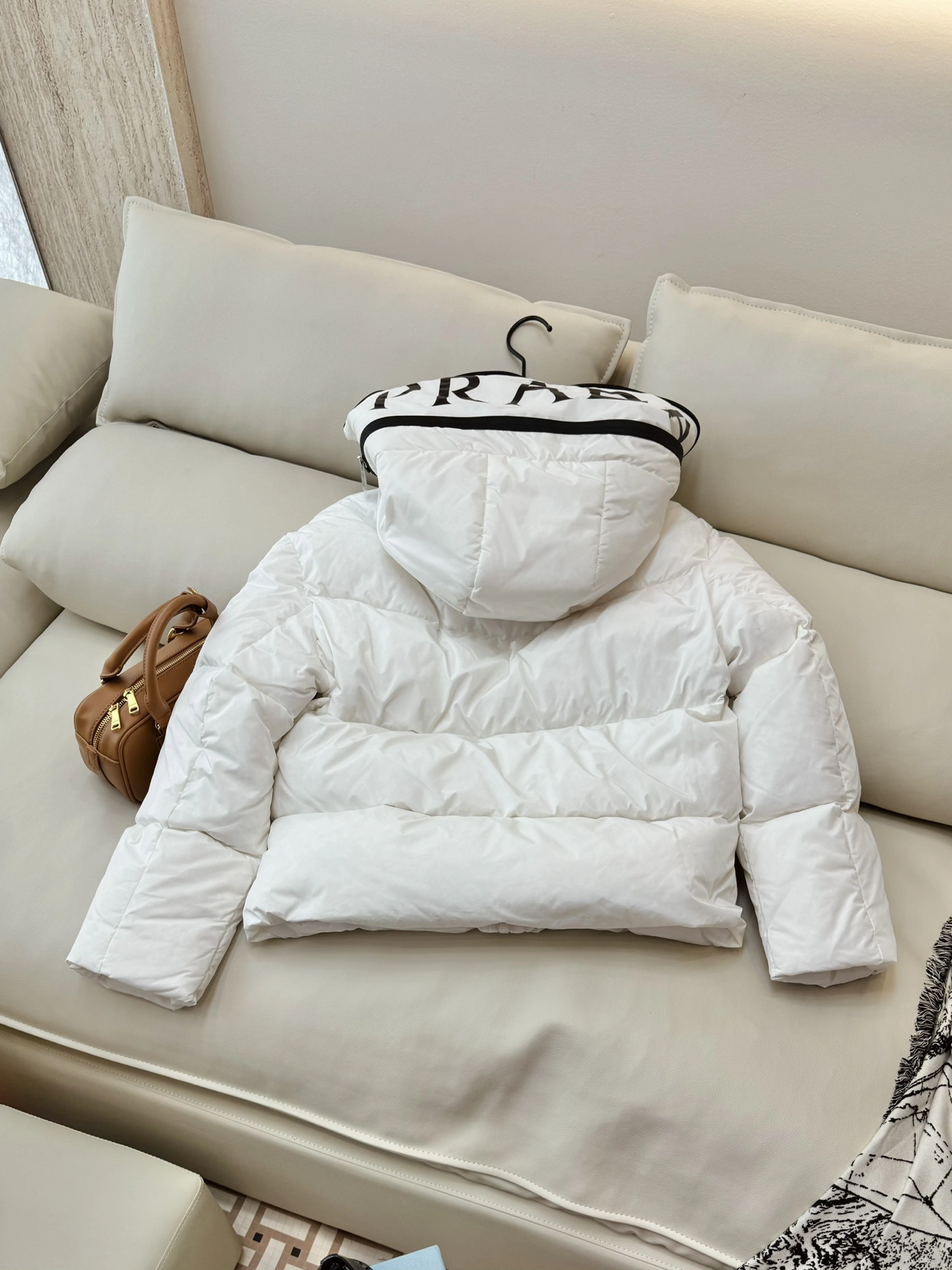 Affordable Prada Down Jackets 172715