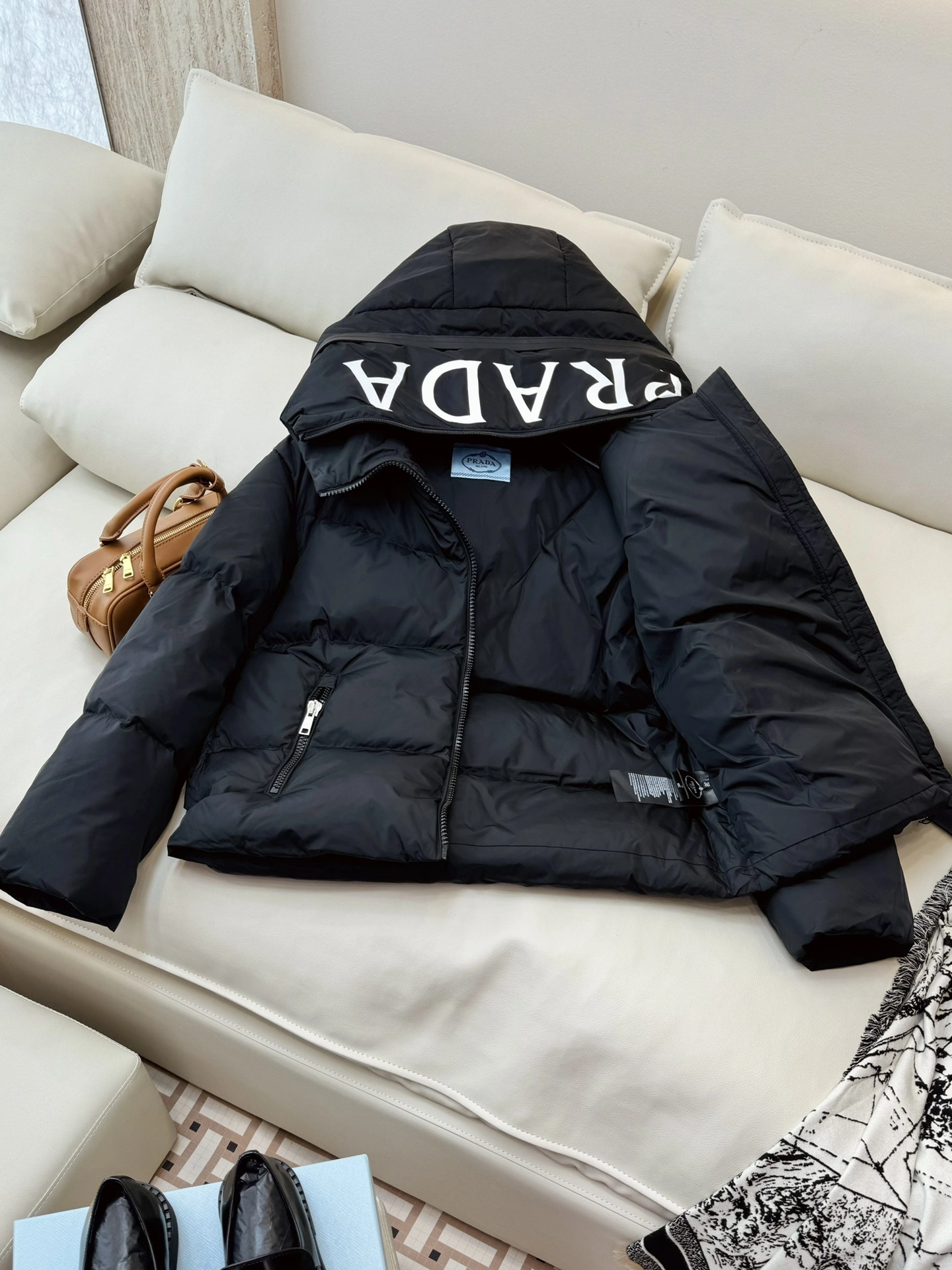 Prada Down Jackets Popular 172712