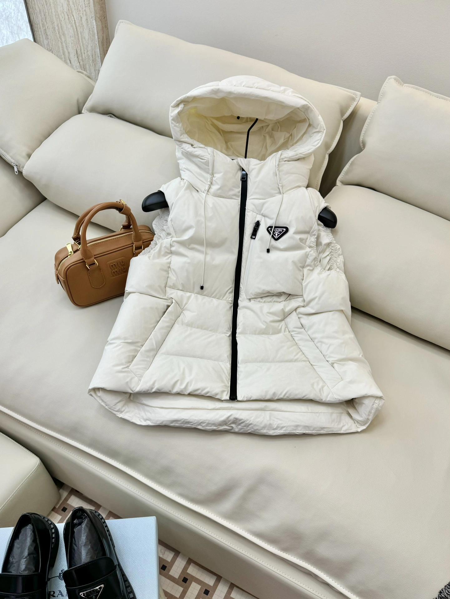 Prada Down Jackets Compact 172714