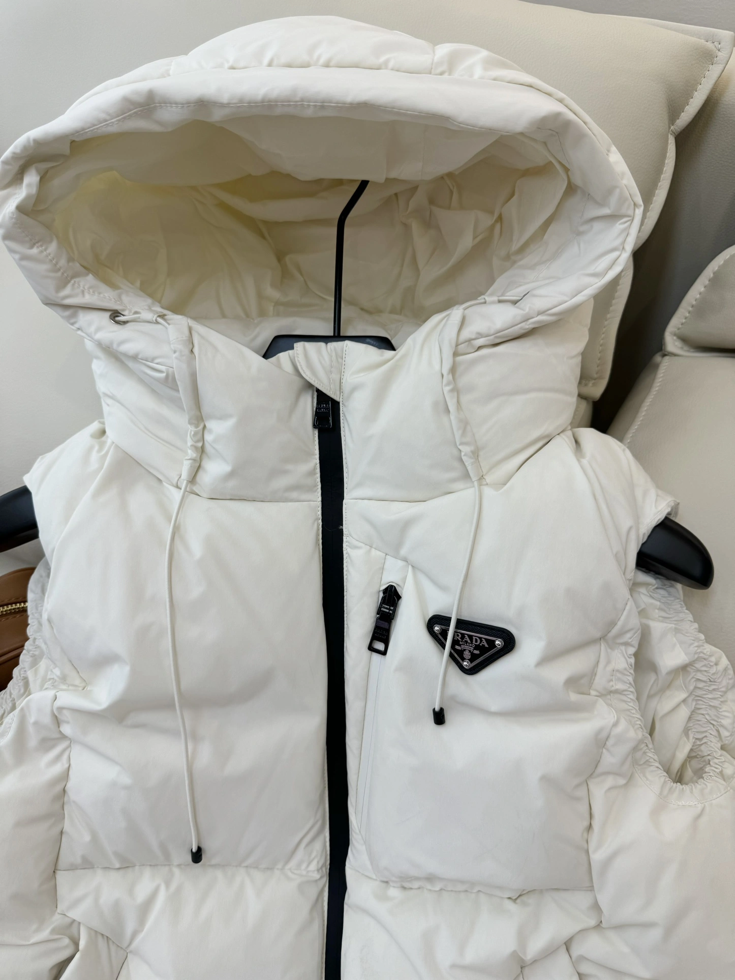Prada Down Jackets Compact 172714